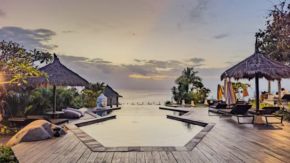 Bali infinity pools